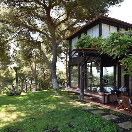 Le Ginestre Villa Bagnaia (Livorno)