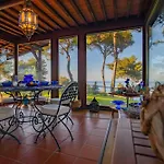 Villa Le Ginestre *