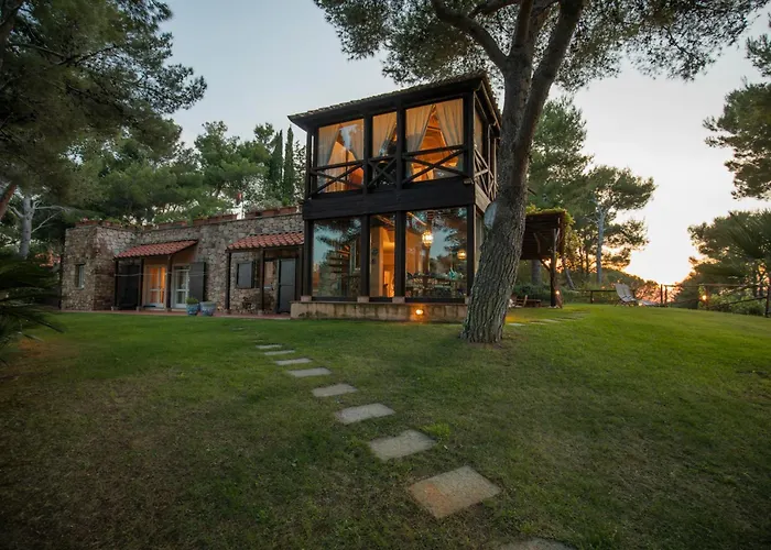 Villa Le Ginestre Bagnaia (Livorno)