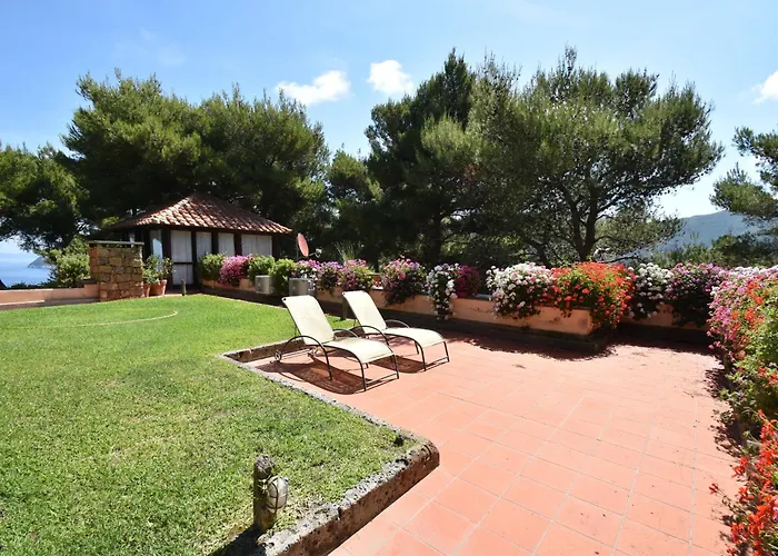 Le Ginestre Villa Bagnaia (Livorno)