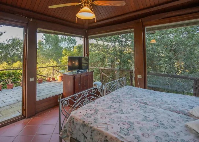 Le Ginestre Villa Bagnaia (Livorno)